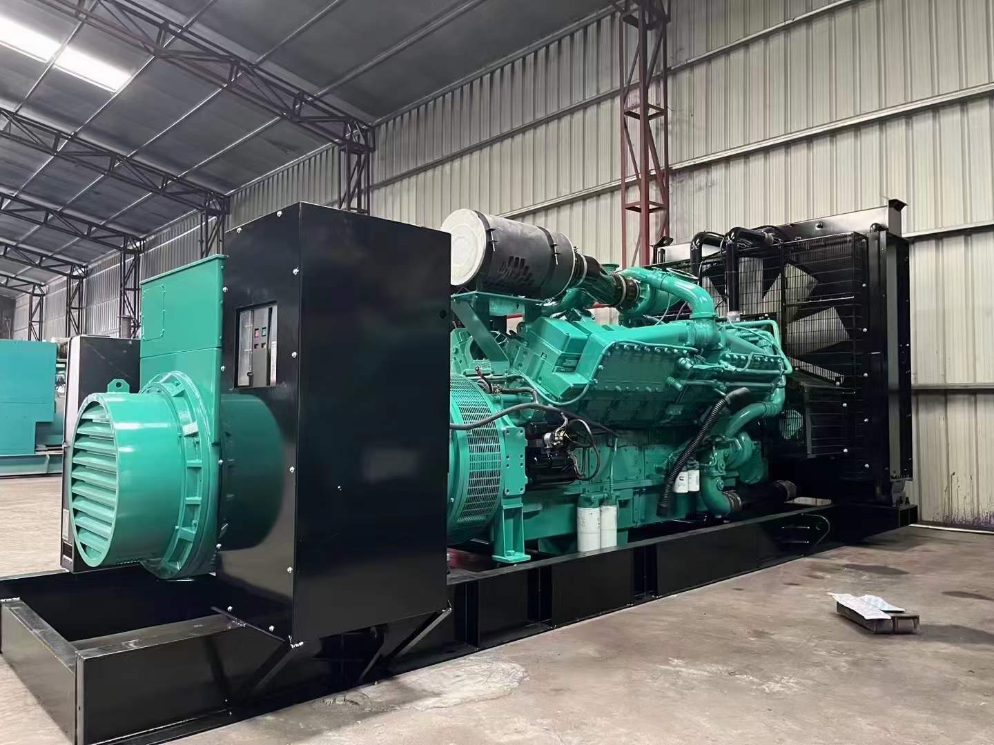 长阳如何降低 800kW 柴油发电机输出电流的波动？
