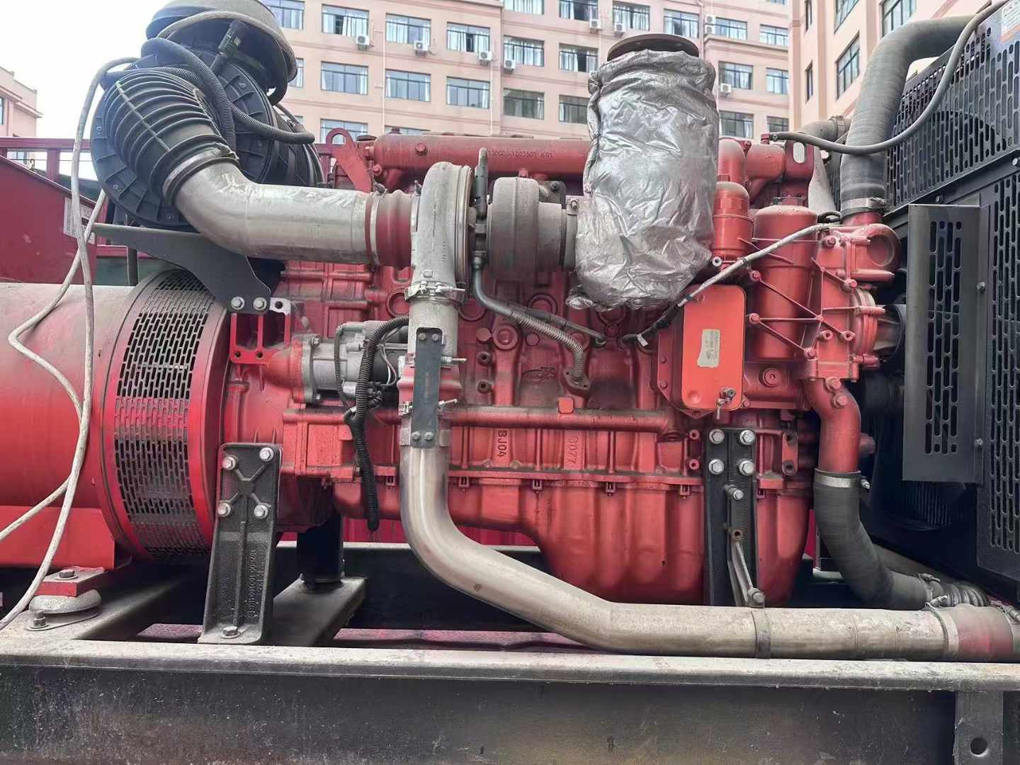 长阳如何选择适合 600kW 柴油发电机组的过载保护器？